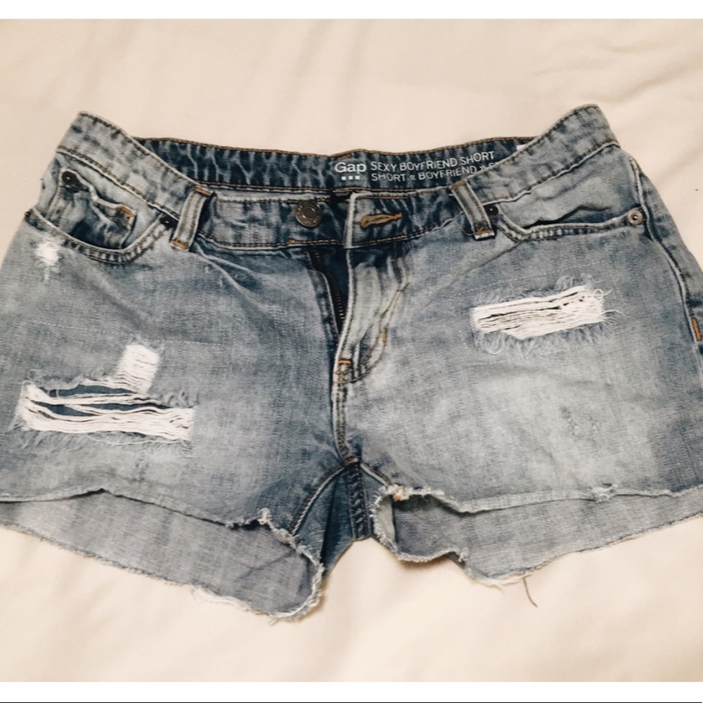 Gap denim boyfriend shorts